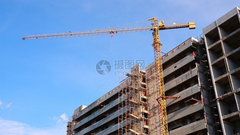 厂房监理与施工：职责差异与协同关键